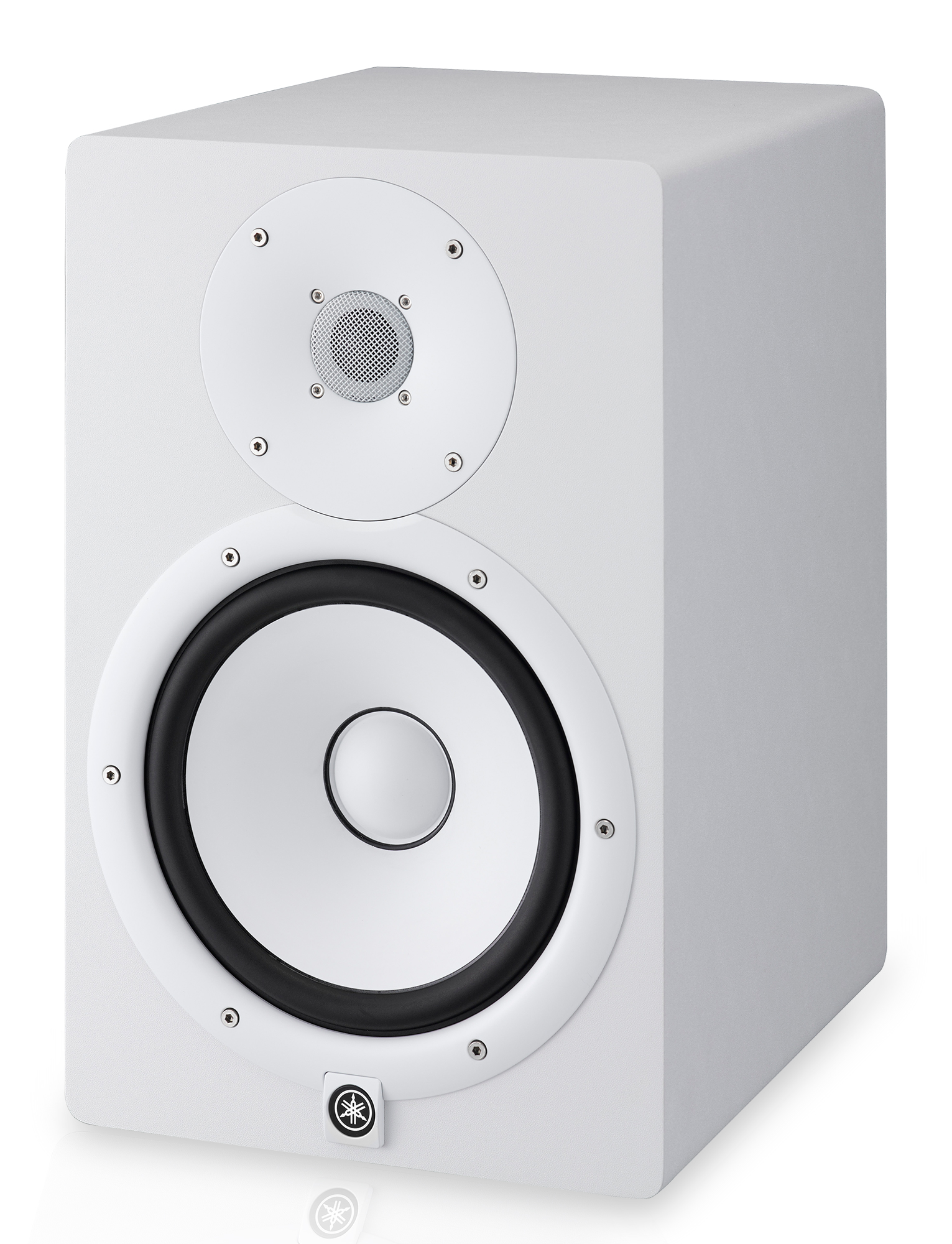 Image of the Yamaha HS8W at an angle.
