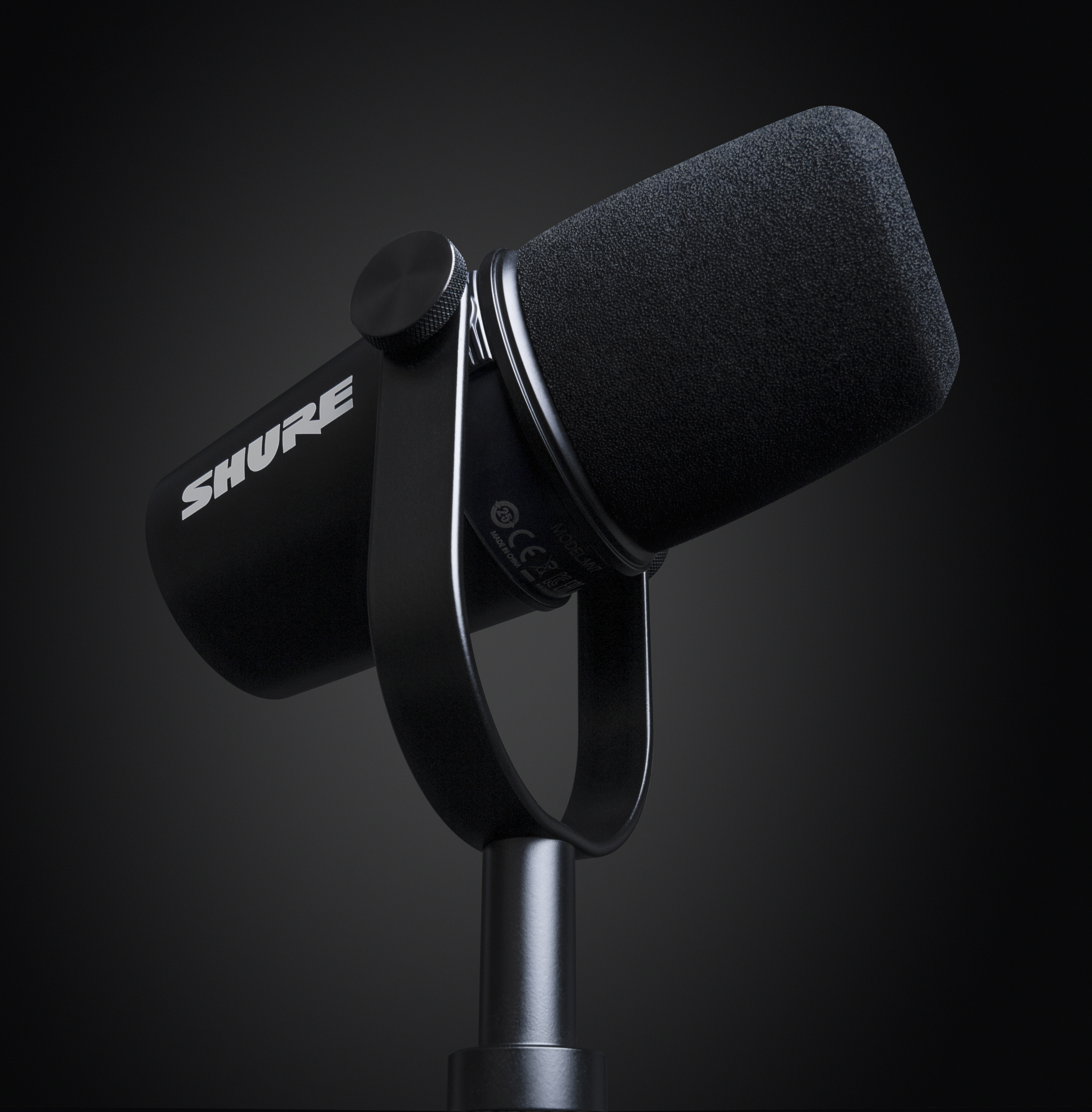 Shure MV7 Podcast Microphone - Silver PODCAST PAK – Kraft Music